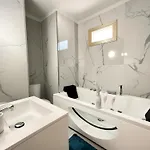 Off Cannes Jacuzzi Netflix Fiber Ac Cozy