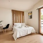 Off Cannes Jacuzzi Netflix Fiber Ac Cozy